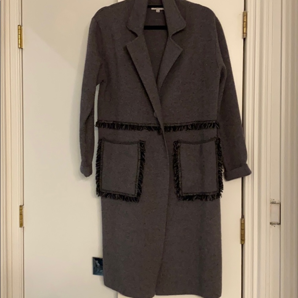 Long knit grey jacket with fringe detail